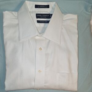 Daniel Cremieux Classic White Dress Shirt